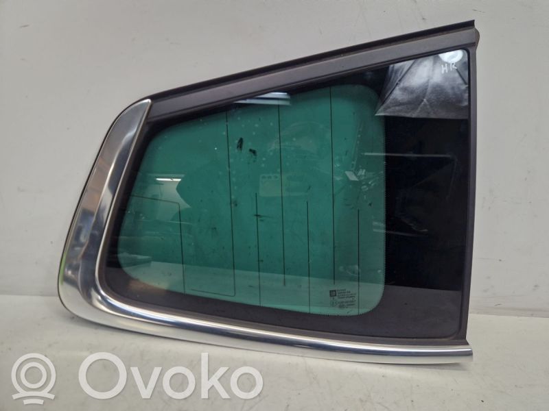 Rear windscreen/windshield window   12841848,12841848