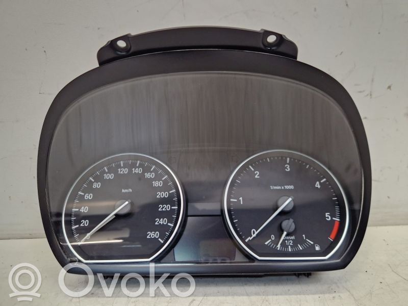 BMW 1 E81 E87 Spidometrs (instrumentu panelī) 