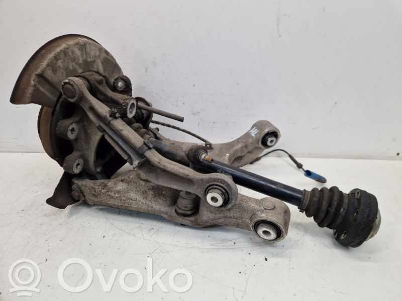 BMW 5 E60 E61 Rear wheel hub spindle/knuckle 