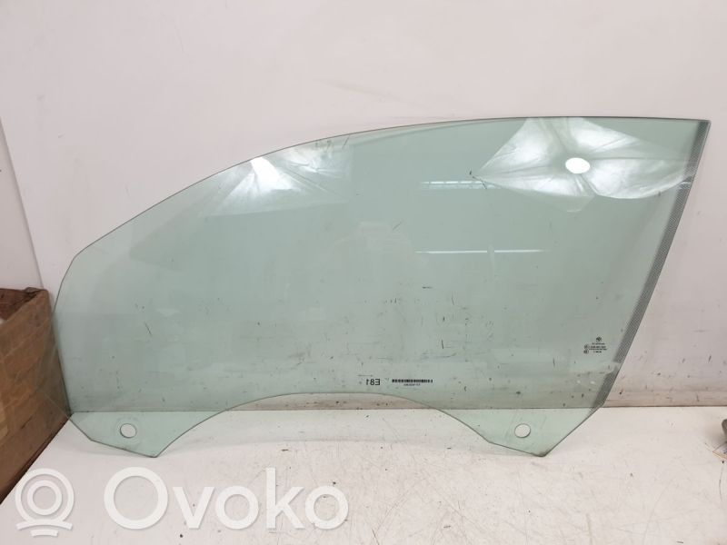 BMW 1 E81 E87 Trikampis stiklas kėbulo priekyje 