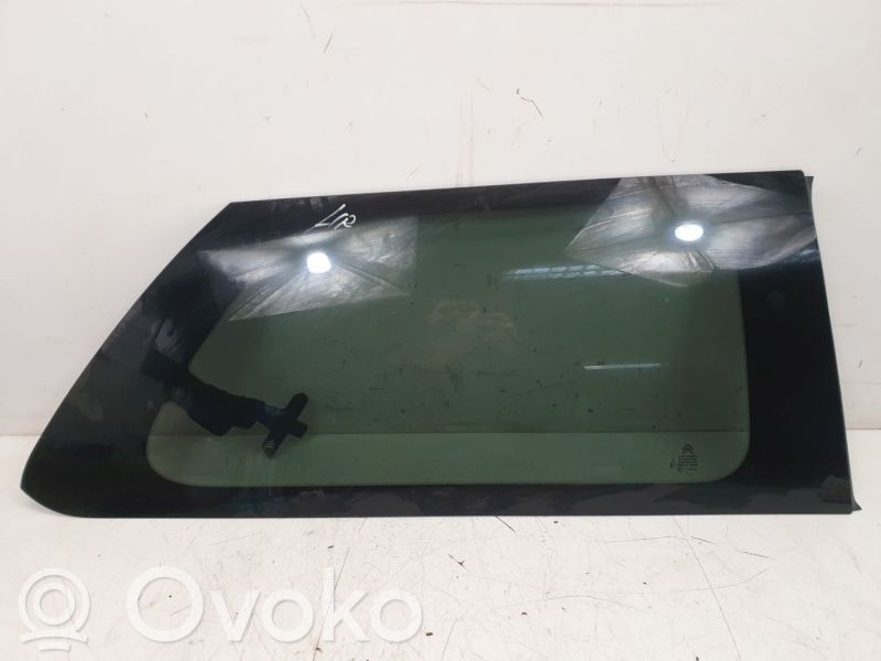 Citroen C4 Cactus Luna del parabrisas trasero 
