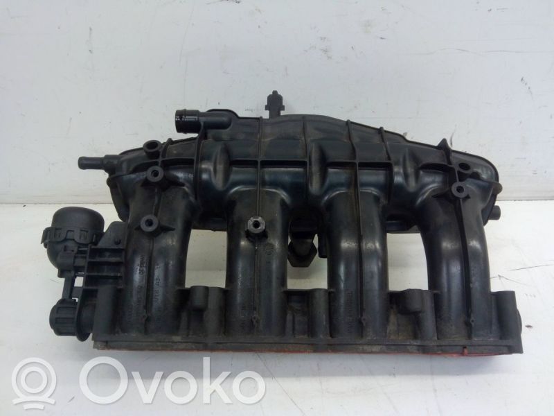 Volkswagen Golf VI Kolektor ssący