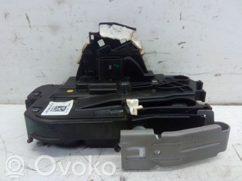 Cerradura de puerta delantera   LJ6BS264A26AE,LJ6BS264A26AE