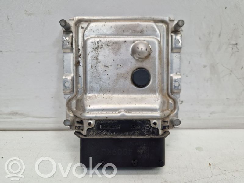 Moottorin ohjainlaite/moduuli   3911104055,3911104055