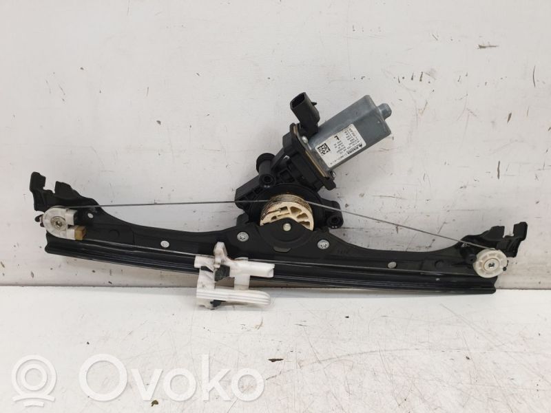 Fiat 500 Alzacristalli manuale della portiera anteriore