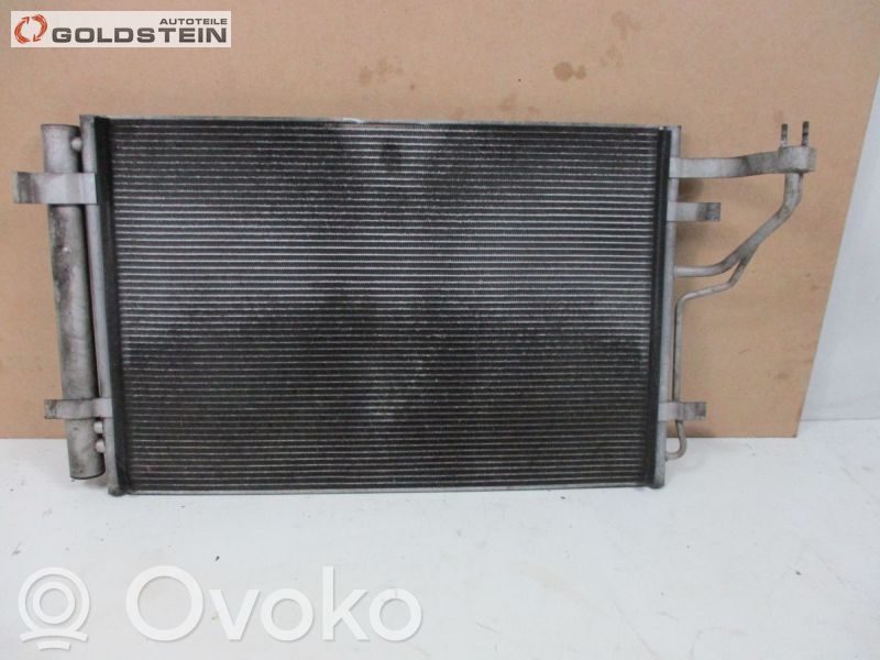 Hyundai i30 Jäähdyttimen lauhdutin (A/C) 