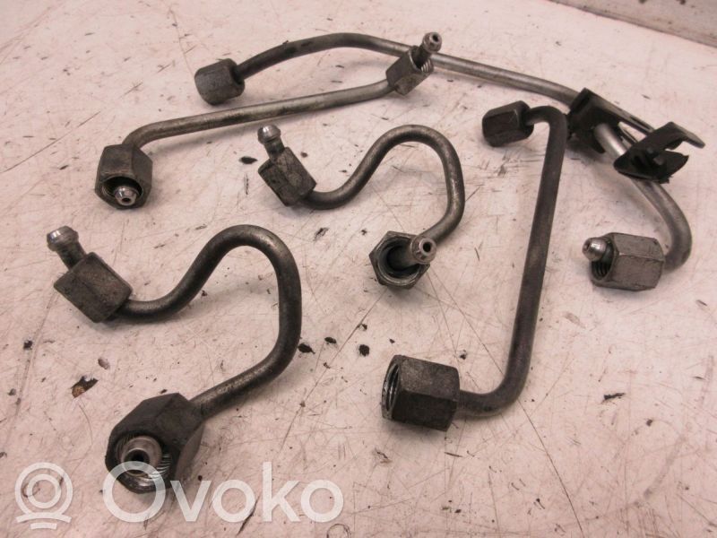 Polttoaineputki   314302A400,314202A400,314102A400,314202A400,314302A400