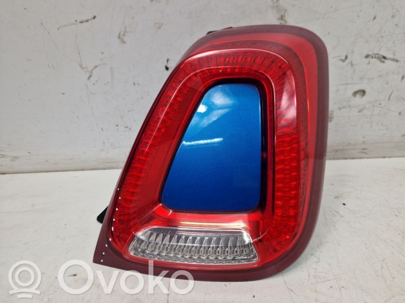 Fiat 500 Lampă spate în caroserie 