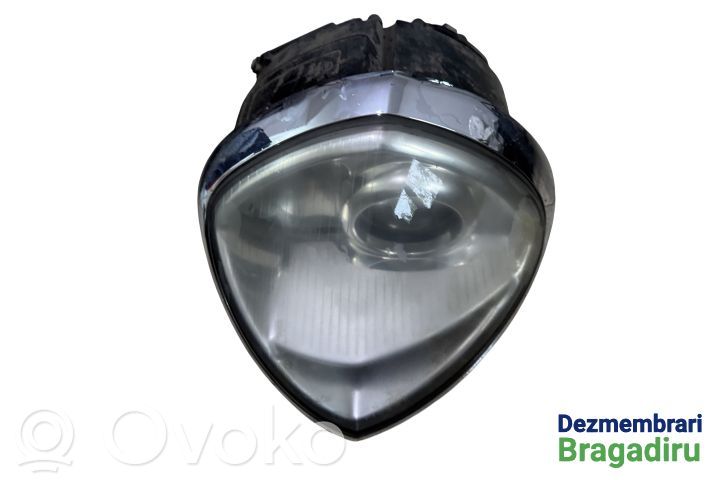 Lancia Thesis Lampa przednia 