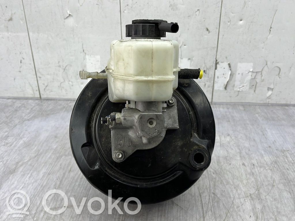 BMW 1 E81 E87 Brake booster 