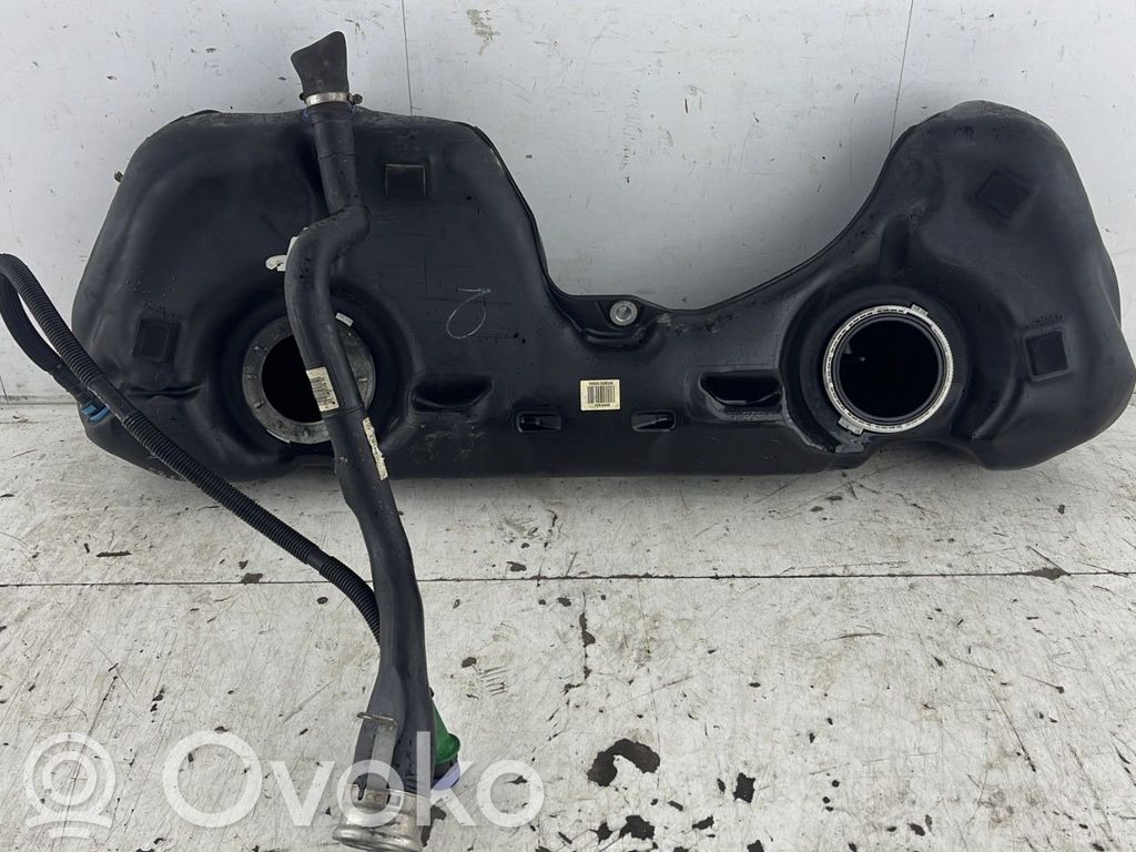 BMW 1 E81 E87 Polttoainesäiliö 