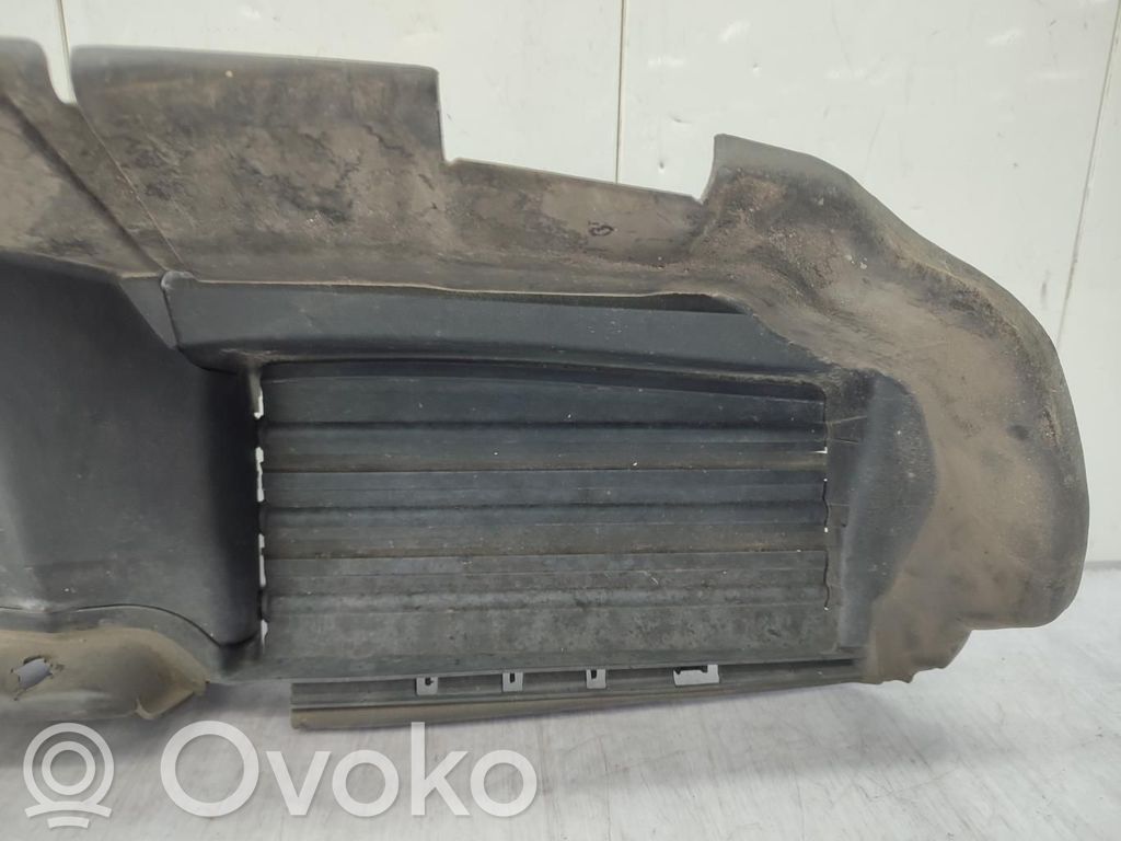 BMW 3 E92 E93 Ilmanoton letku 