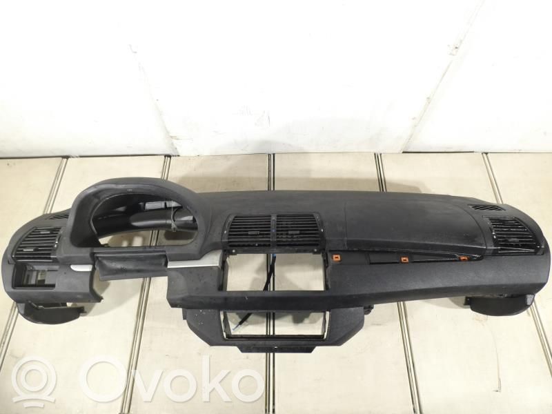 BMW X5 E53 Панель 