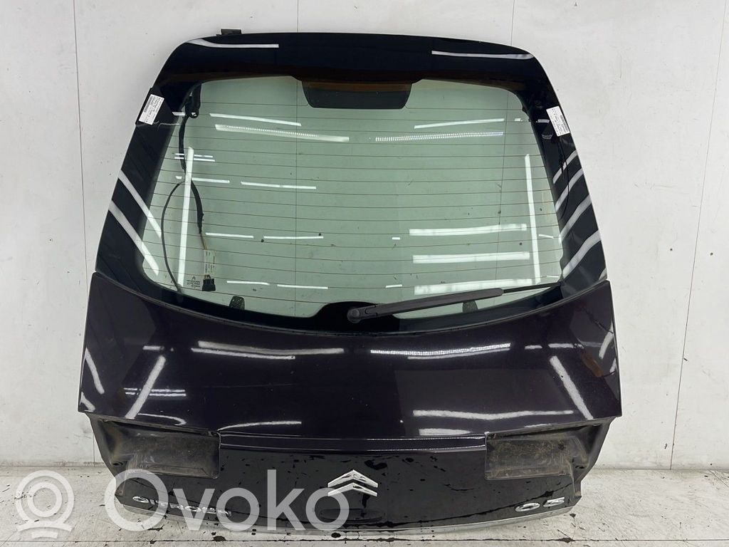 Tailgate/trunk/boot lid   8701V2
