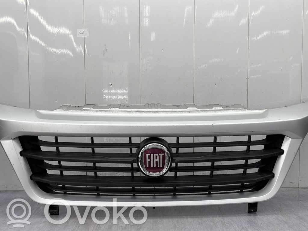 Fiat Ducato Atrapa chłodnicy / Grill 