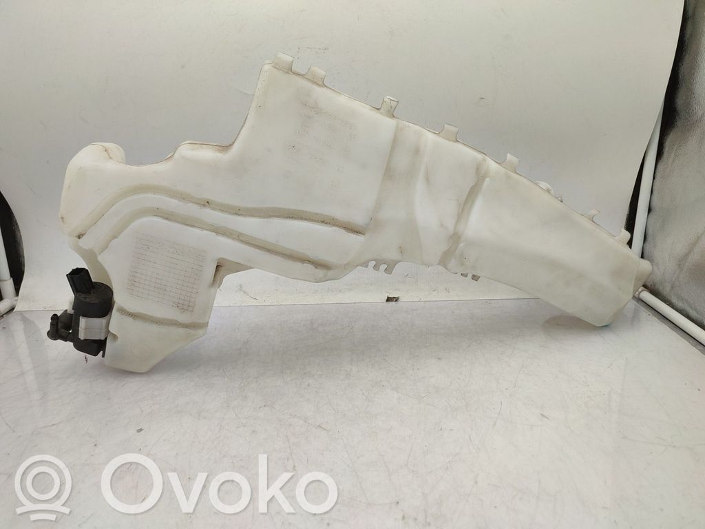 Ford Focus Langų skysčio bakelis 