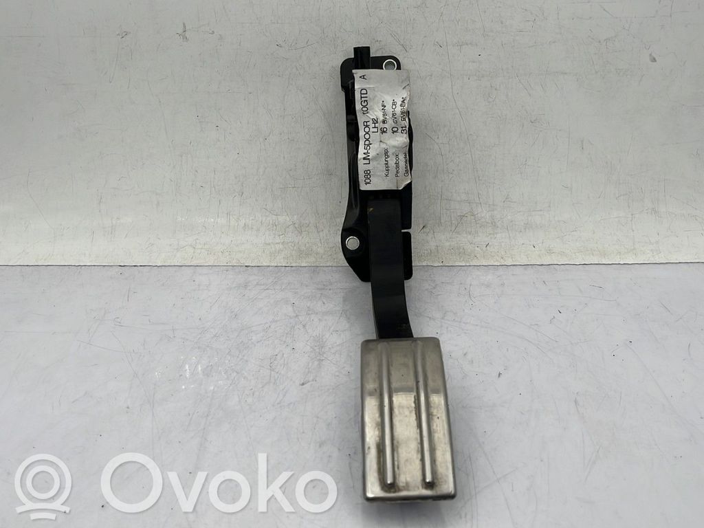 Ford Focus Accelerator throttle pedal 