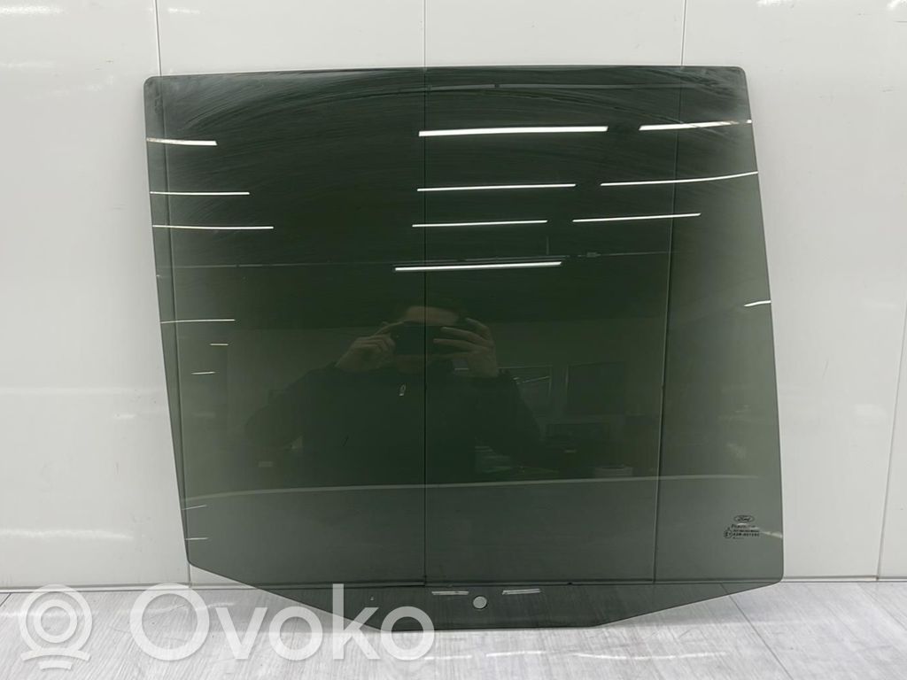 Ford Fusion Takaoven ikkunalasi 