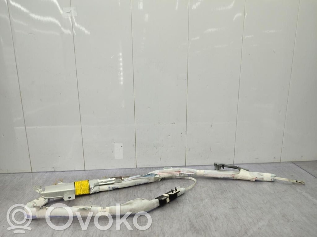 KIA Ceed Kattoturvatyyny 