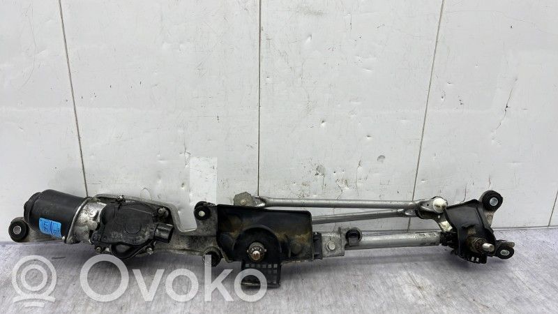 Mazda 2 Двигатель стеклоочистителей 