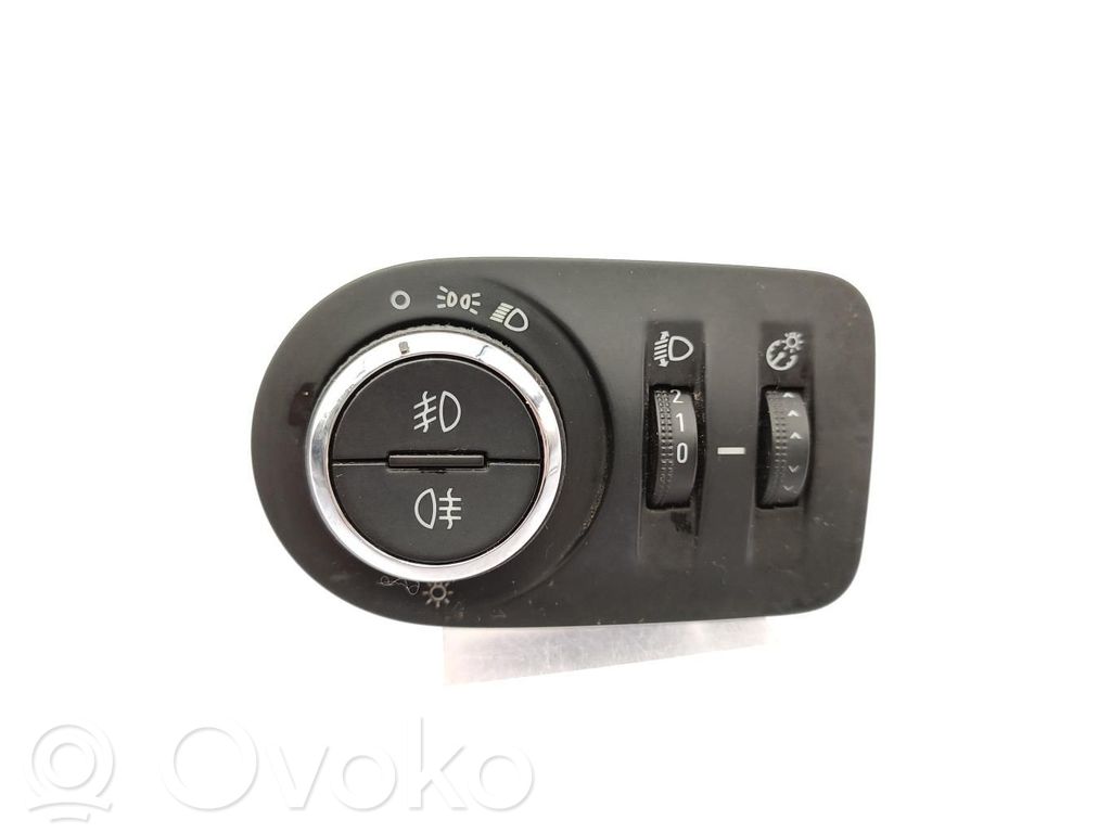 Interruptor de luz   13310331