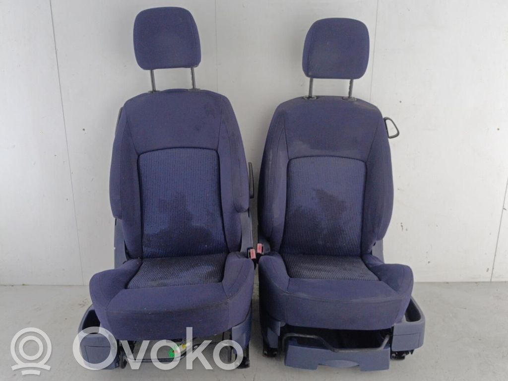 Peugeot 1007 Set interni 