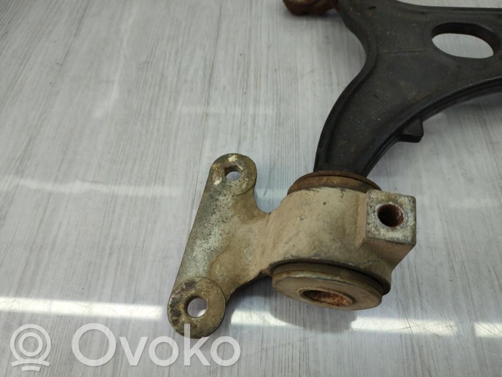 Peugeot 807 Front lower control arm/wishbone 