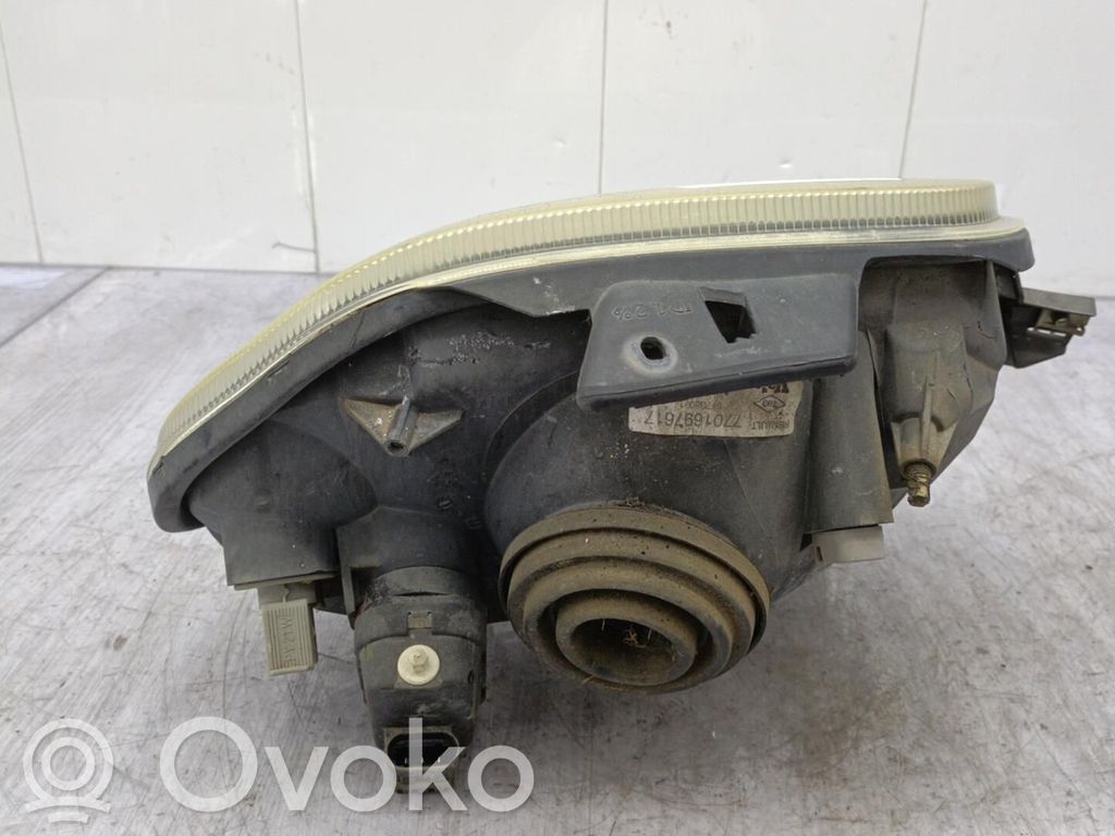 Renault Clio II Scheinwerfer 