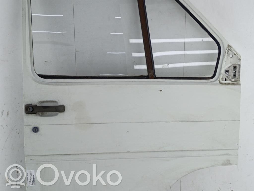 Renault Trafic I Дверь 