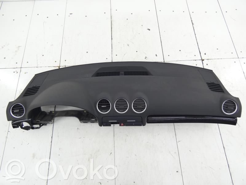 Seat Exeo (3R) Panelis 