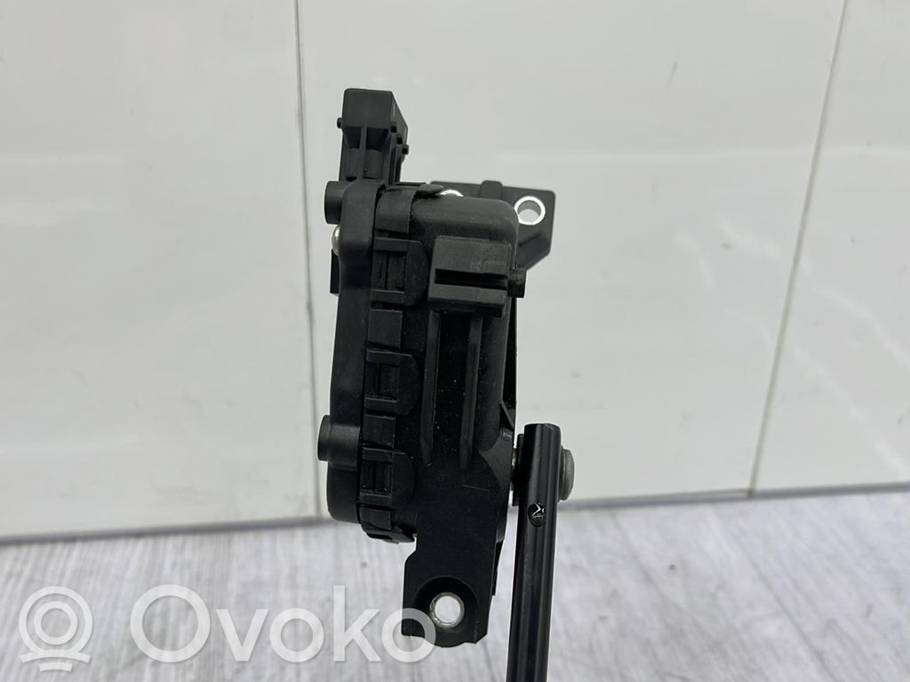 Suzuki Ignis Pedal del acelerador 