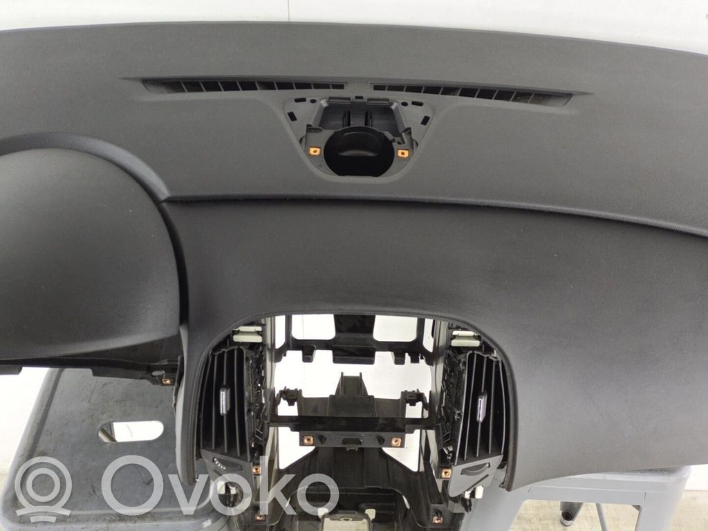 Opel Astra J Panel de instrumentos 