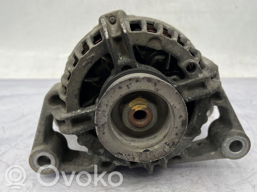 Opel Corsa C Генератор 
