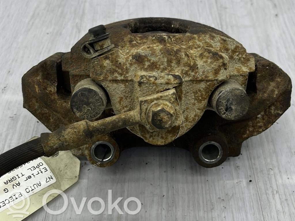Opel Tigra A Zacisk hamulcowy przedni 