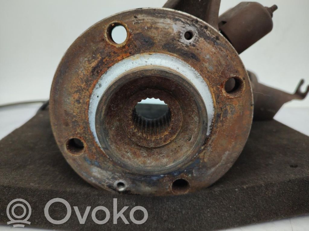 Peugeot 206 Mozzo ruota anteriore 