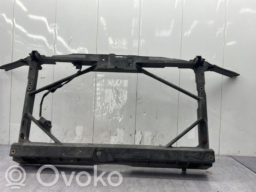 Mazda 6 Radiatoru paneļa augšējā daļa (televizors) 