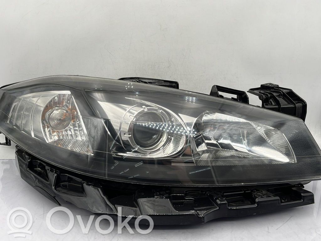 Renault Laguna II Scheinwerfer 