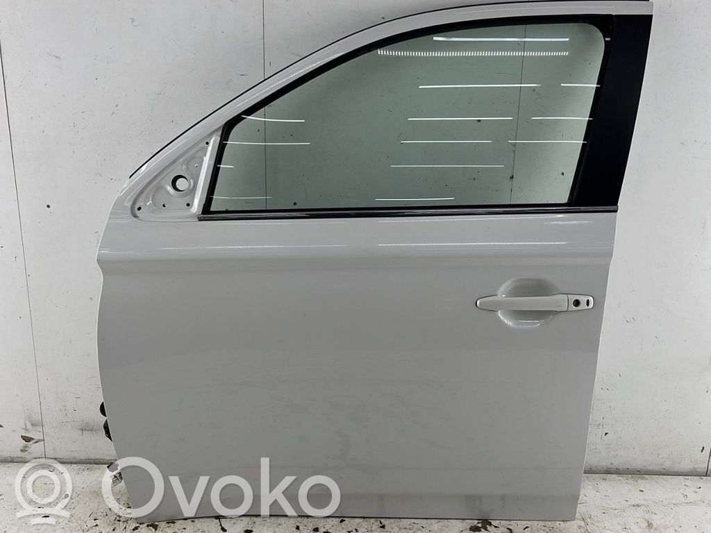 Durvis   5700B671