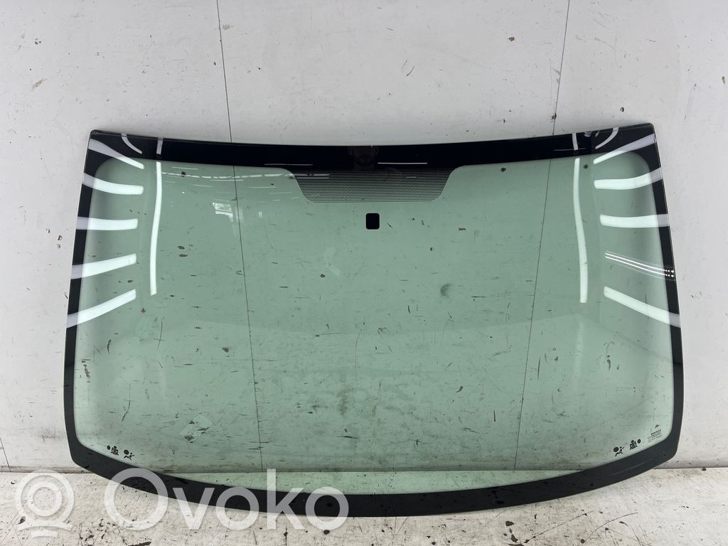 Renault Clio II Front windscreen/windshield window 