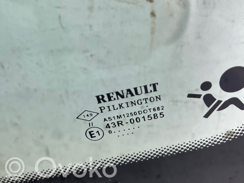Renault Grand Modus Front windscreen/windshield window 
