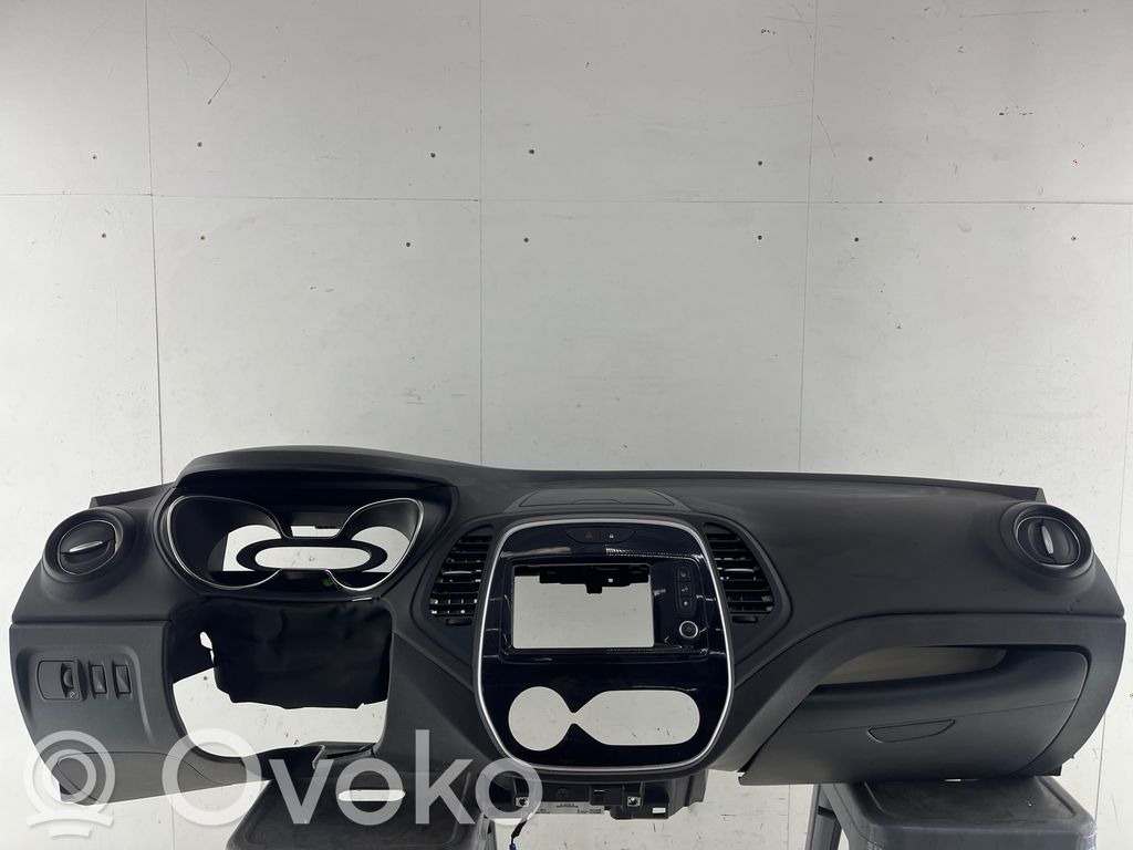 Renault Captur Panelis 