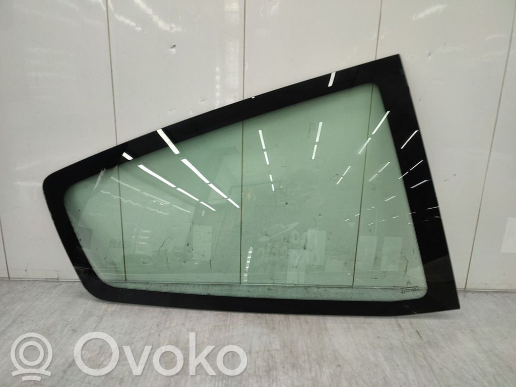 Citroen C2 Rear side window 