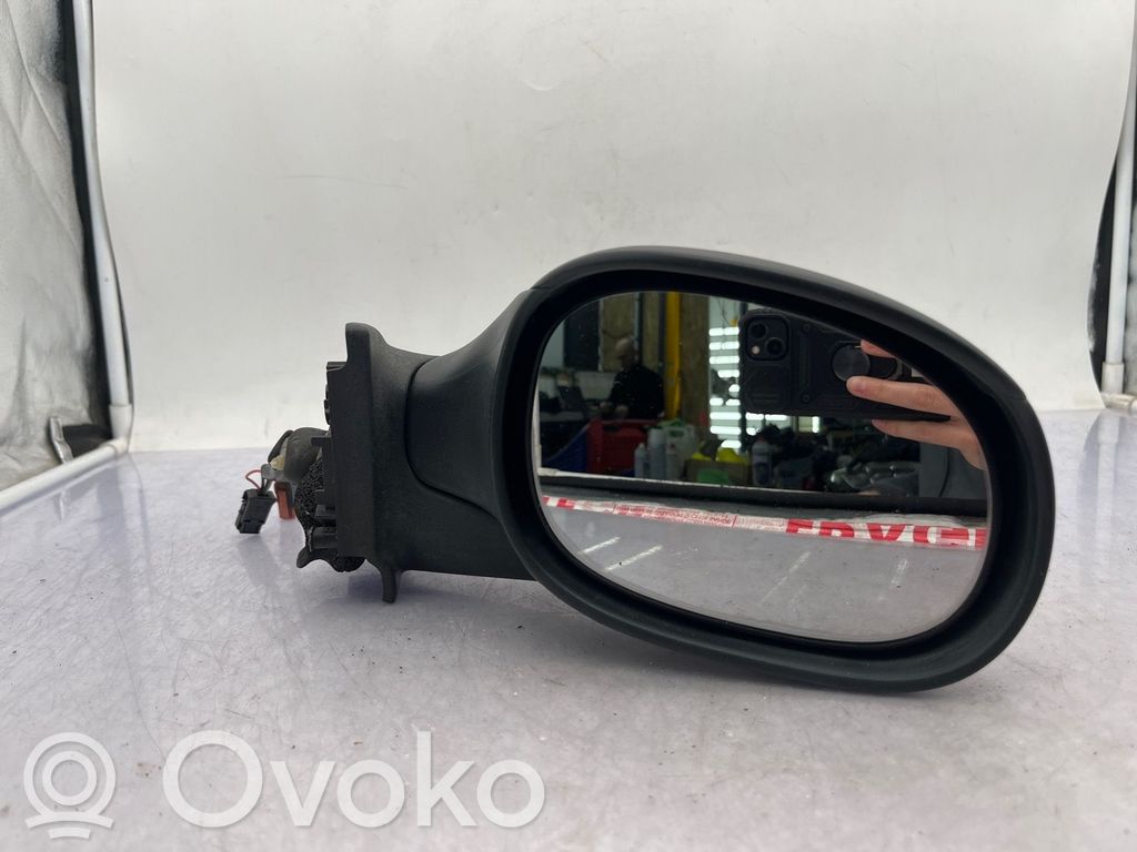 Citroen C3 Manual wing mirror 