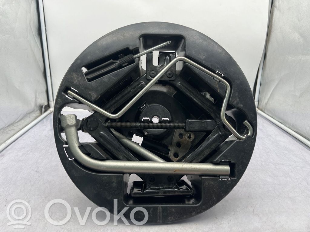 Tool set   1563806