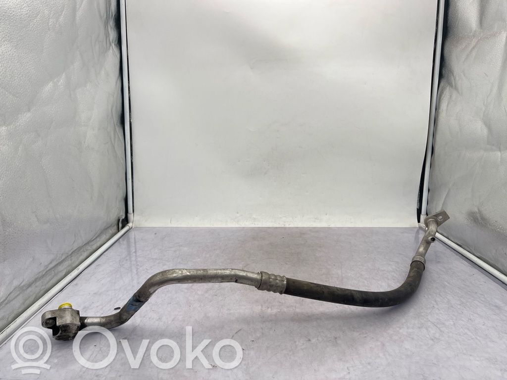 Ford Transit Courier Ilmastointilaitteen putki (A/C) 