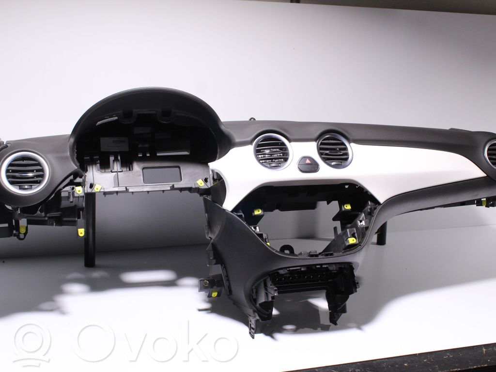 Opel Adam Panel de instrumentos 