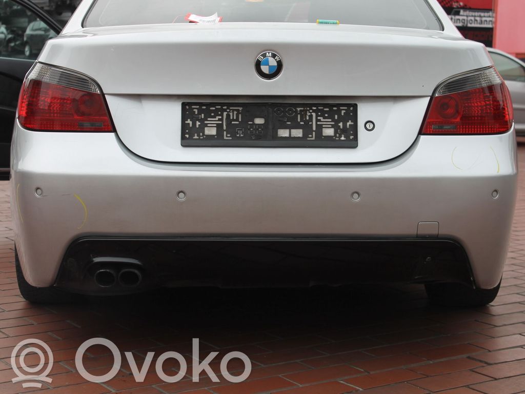 BMW 5 E60 E61 Бампер 