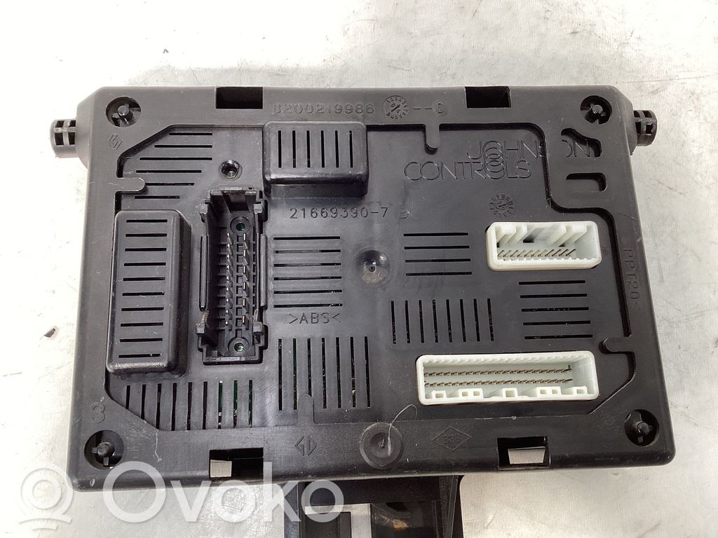 Renault Modus Virsbūves modulis 