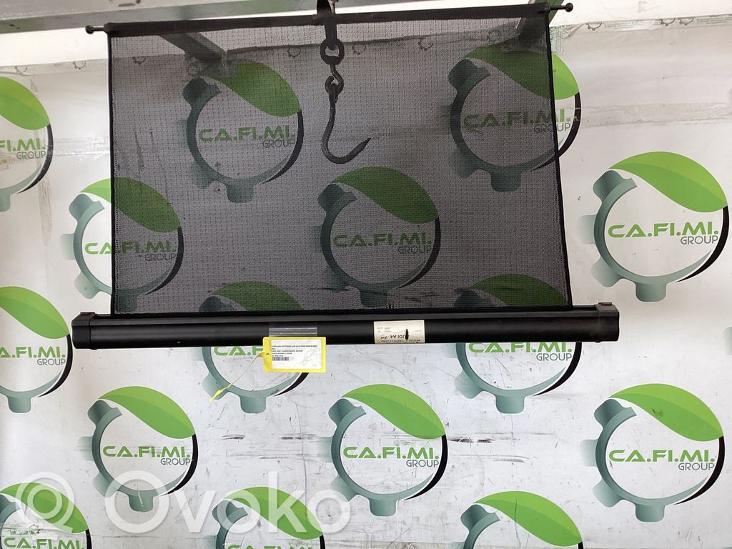 Parcel shelf   LEGGERMENTEUSURATO