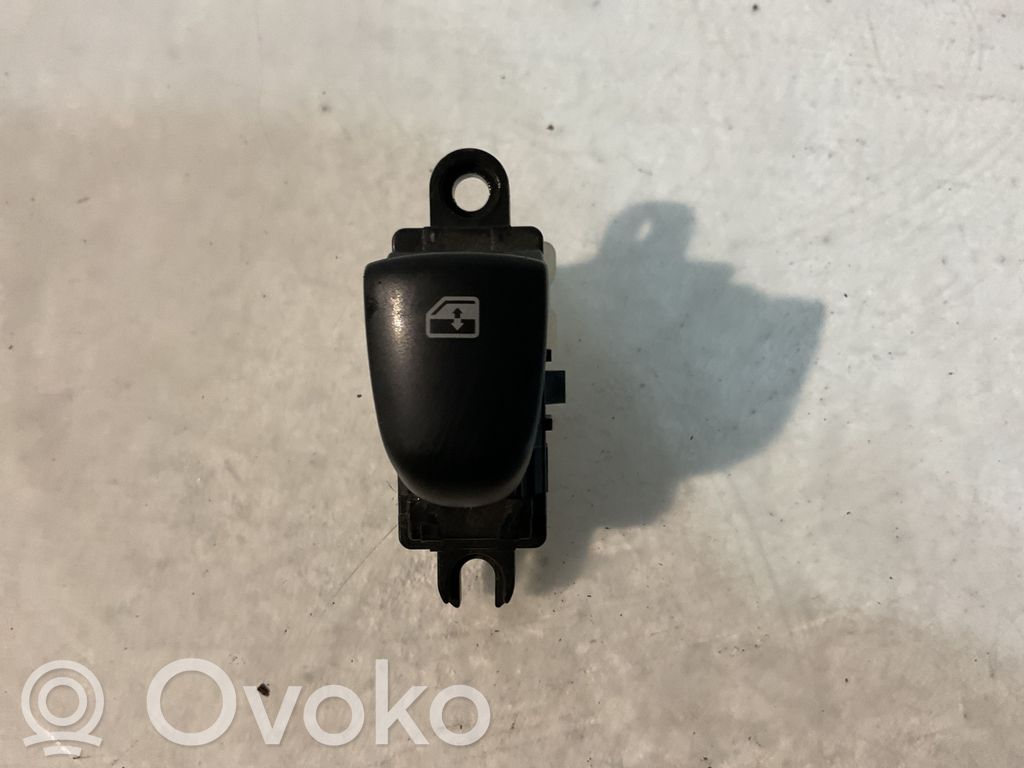 Electric window control switch   829508687,829508687